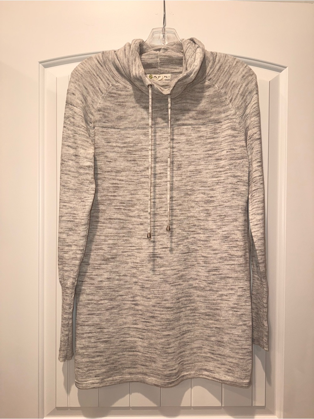 Dakini Marled Light Gray Cowl Neck Sweater